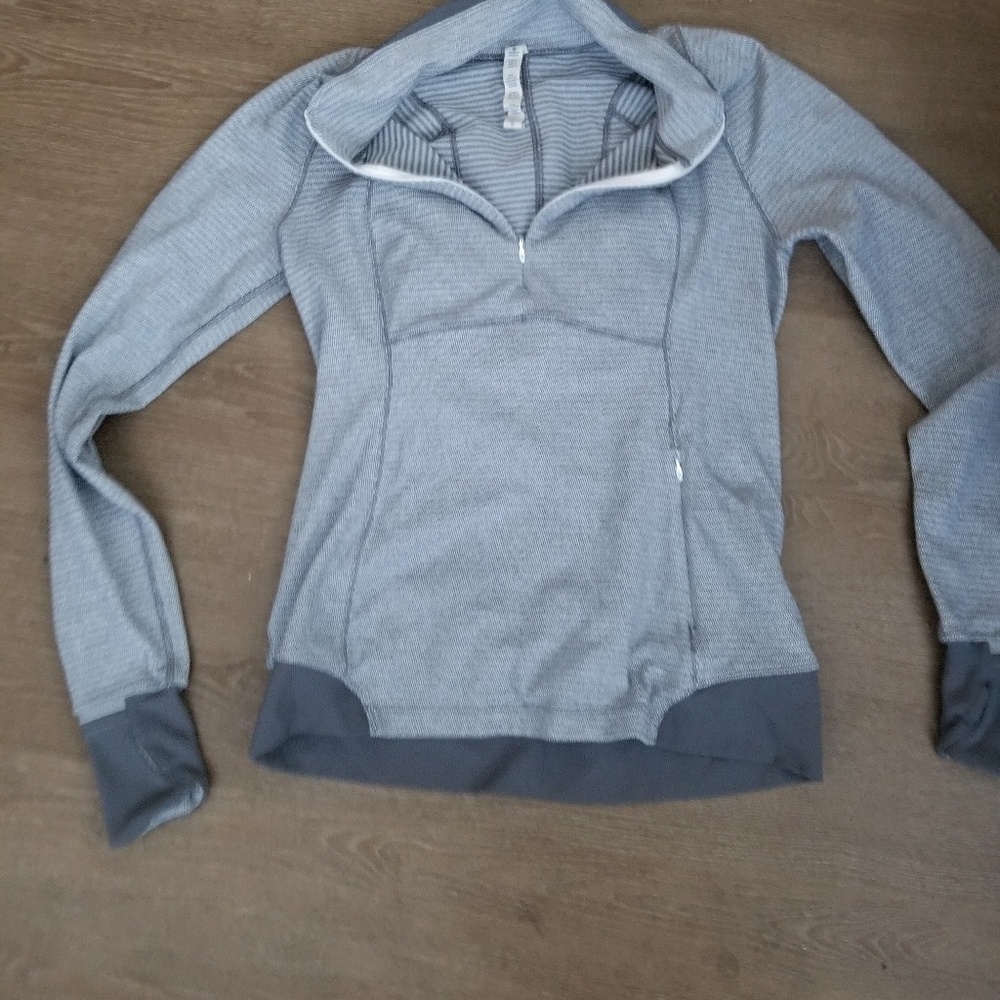 Lululemon pullover